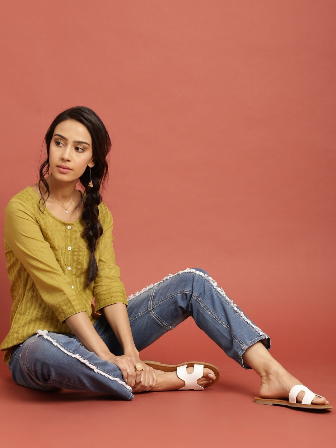 TAAVI YELLOW TOP-1
